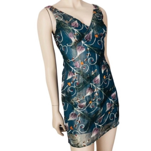 Cynthia Rowley Dresses & Skirts - Cynthia Rowley Green Metallic Flower mini-dress
